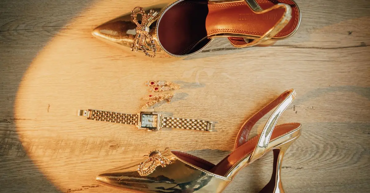 Les accessoires incontournables pour parfaire votre look chic